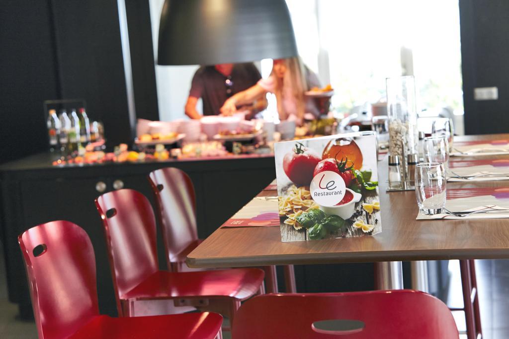 Campanile Tours Nord Hotell Eksteriør bilde