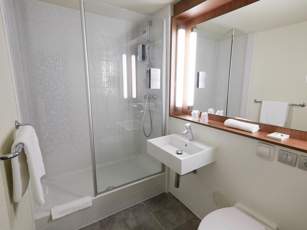 Campanile Tours Nord Hotell Eksteriør bilde