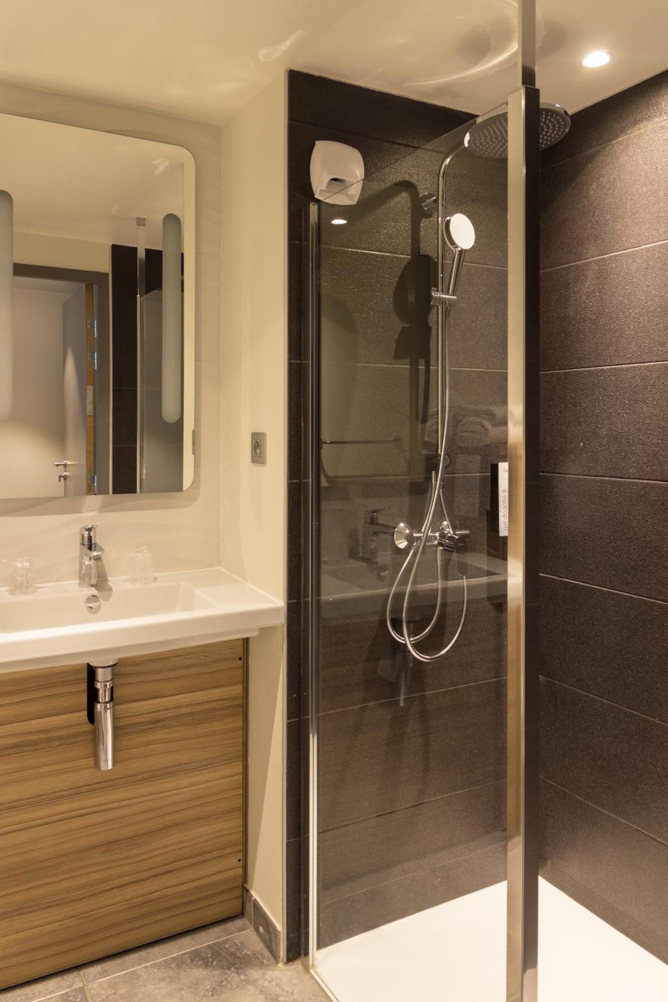 Campanile Tours Nord Hotell Eksteriør bilde