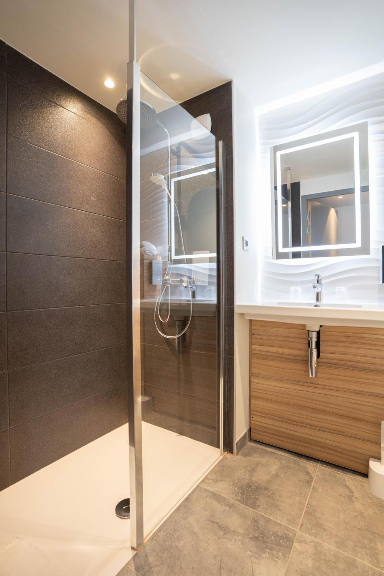 Campanile Tours Nord Hotell Eksteriør bilde