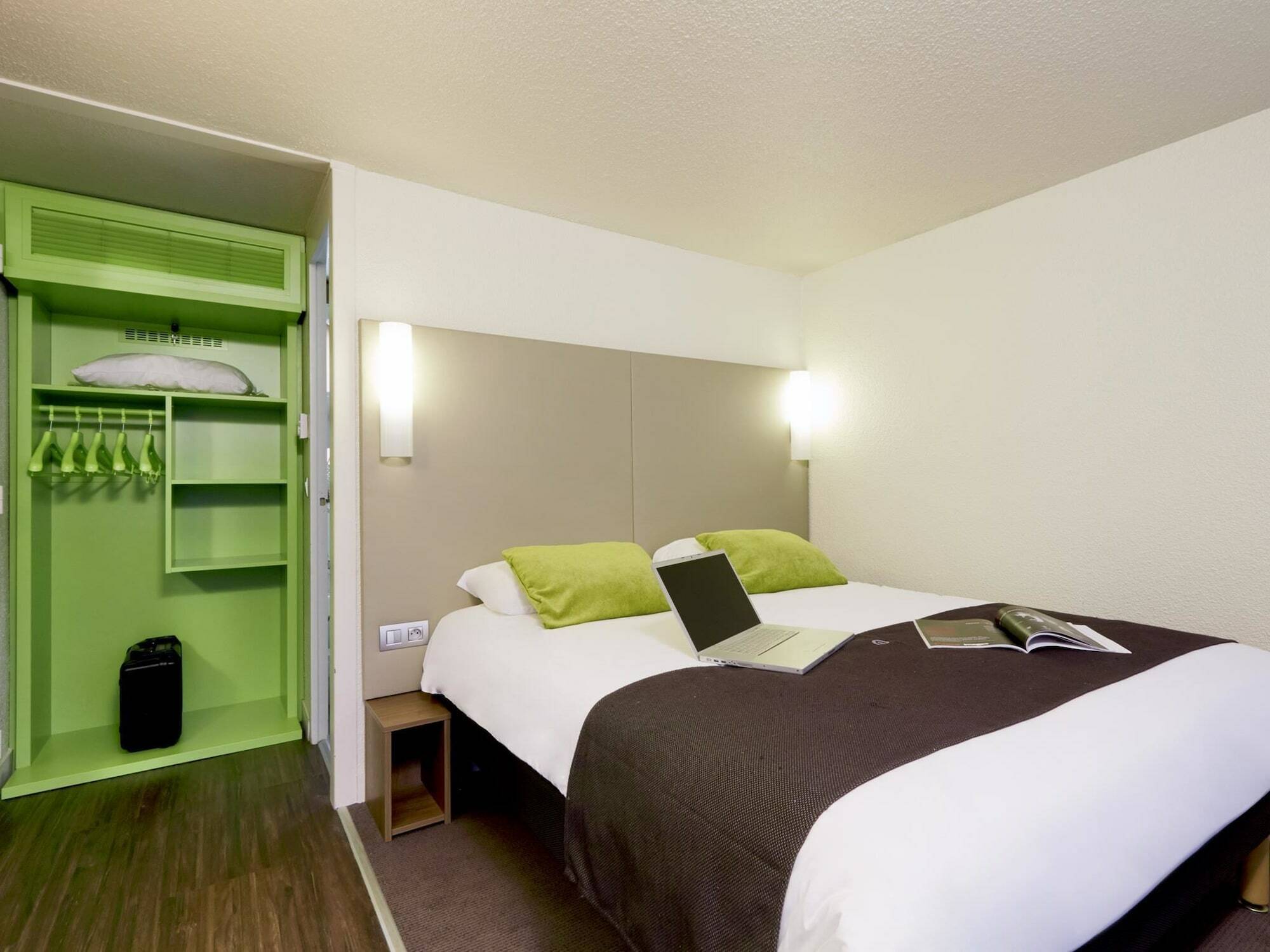 Campanile Tours Nord Hotell Eksteriør bilde