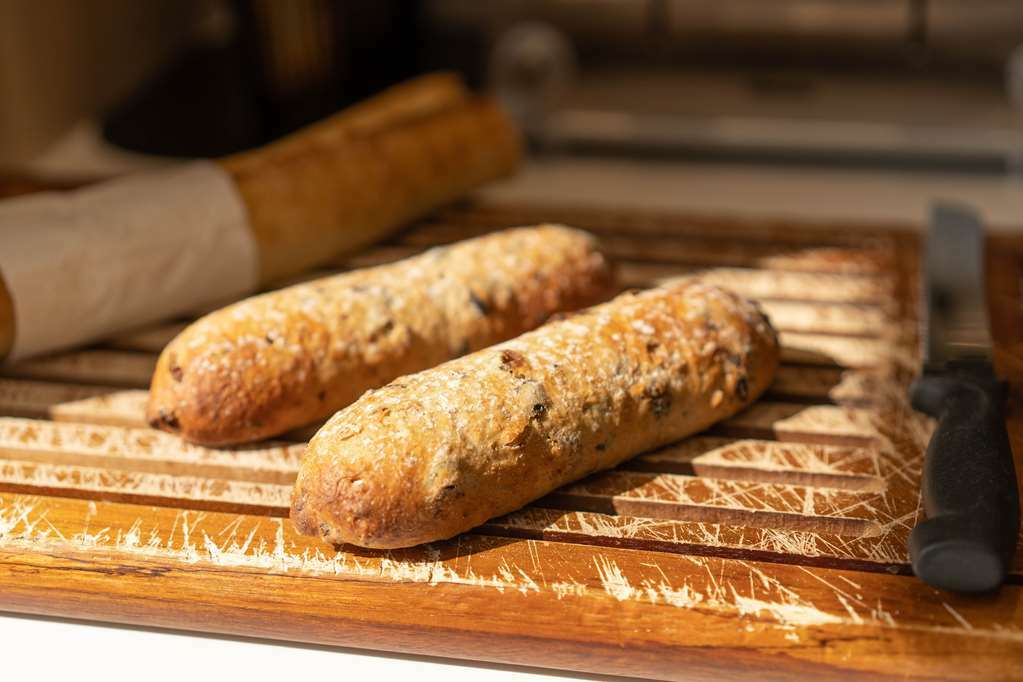 Campanile Tours Nord Hotell Restaurant bilde